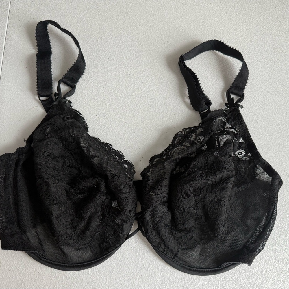 Elegant Black Lace Bra